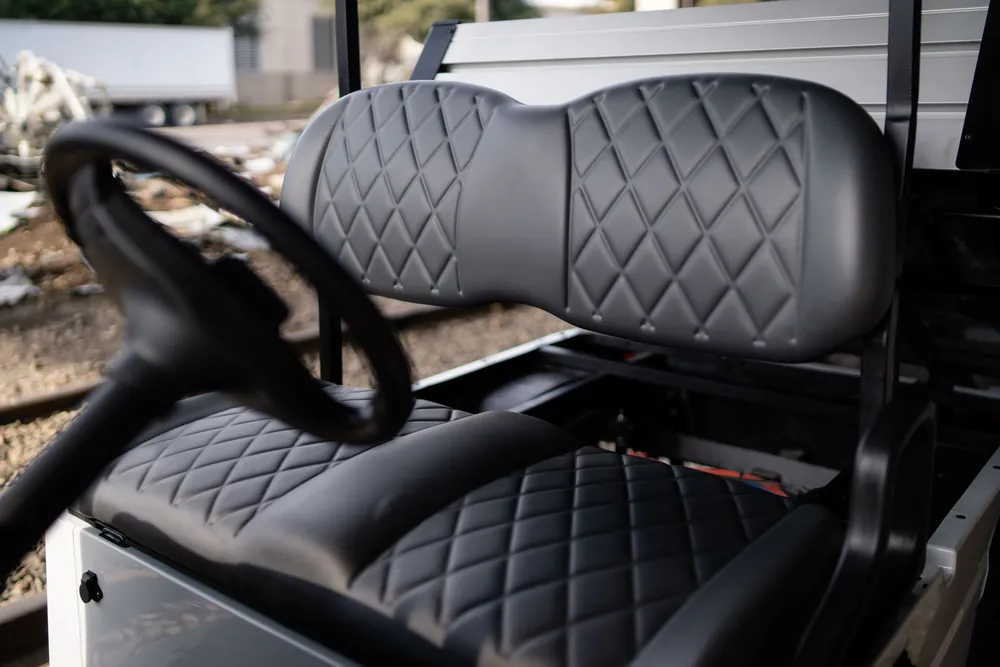 Work-ready comfort on the Denago Oxen