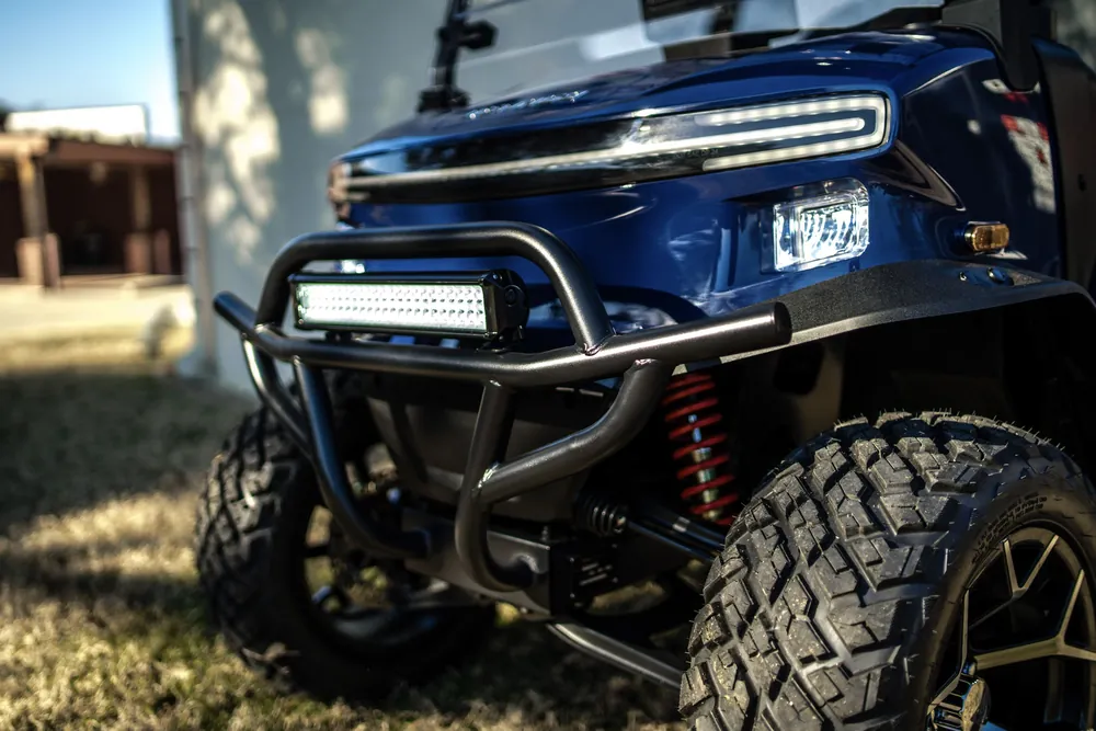 LED light bar & headlights on the Denago Rover XL6